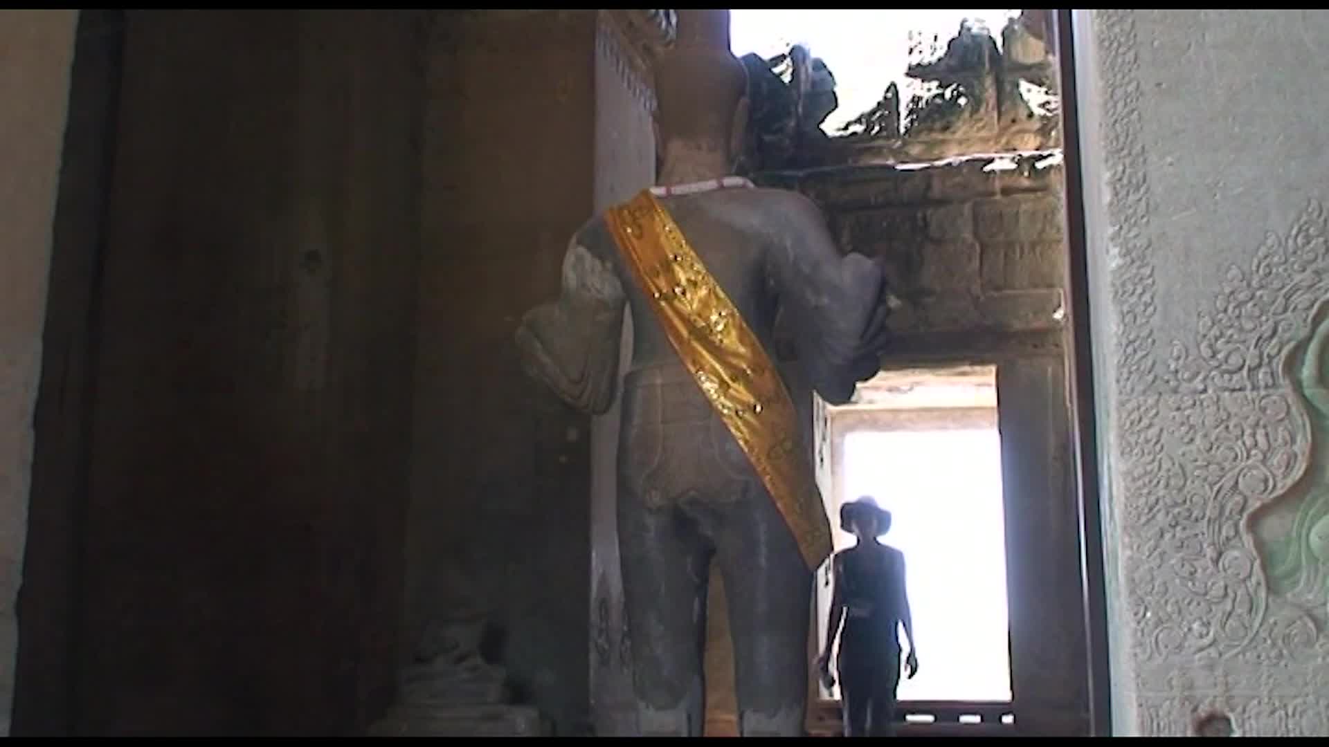 Thumbnail image for 3-Minute Adventures: Cycle Angkor Wat, Cambodia