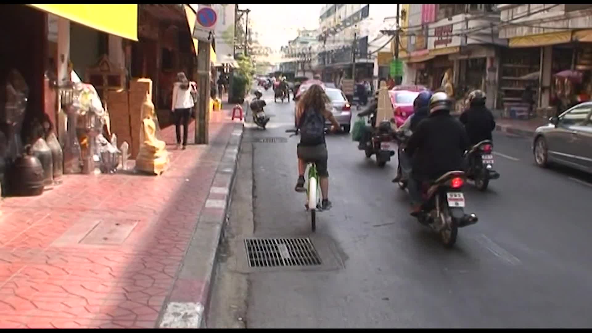 Thumbnail image for 3-Minute Adventures: Green Bike Bangkok, Thailand