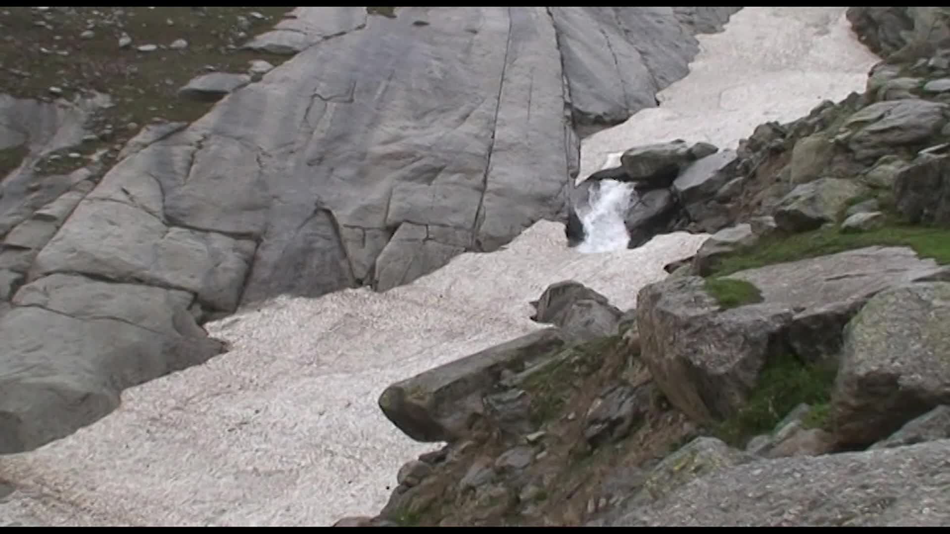 Thumbnail image for 3-Minute Adventures: Deadly Chamba Valley Trek Part 2