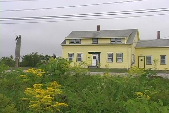 Thumbnail image for The Humble Farmer - Blueberries and Apples
