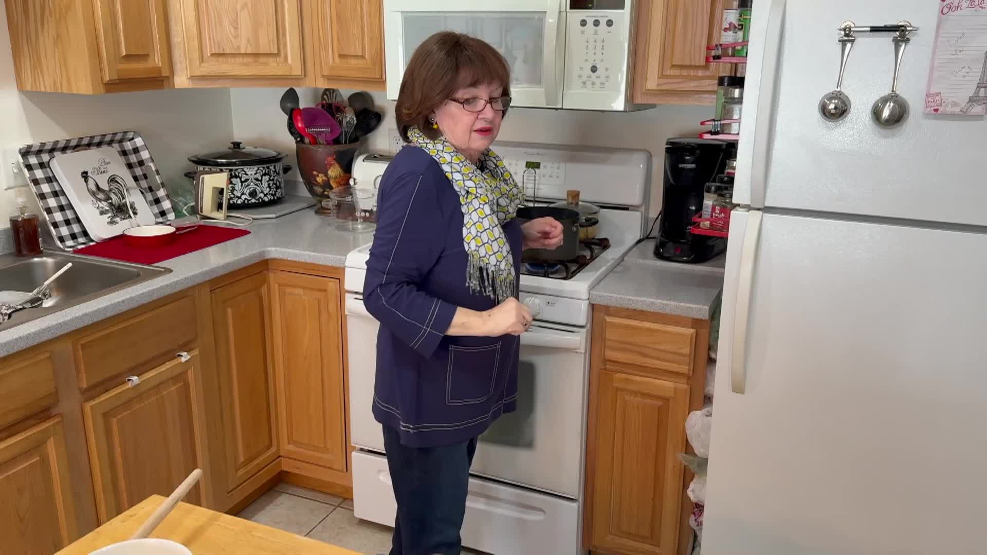 Thumbnail image for Cathy Neptune's Kitchen: Chicken Tortellini Soup