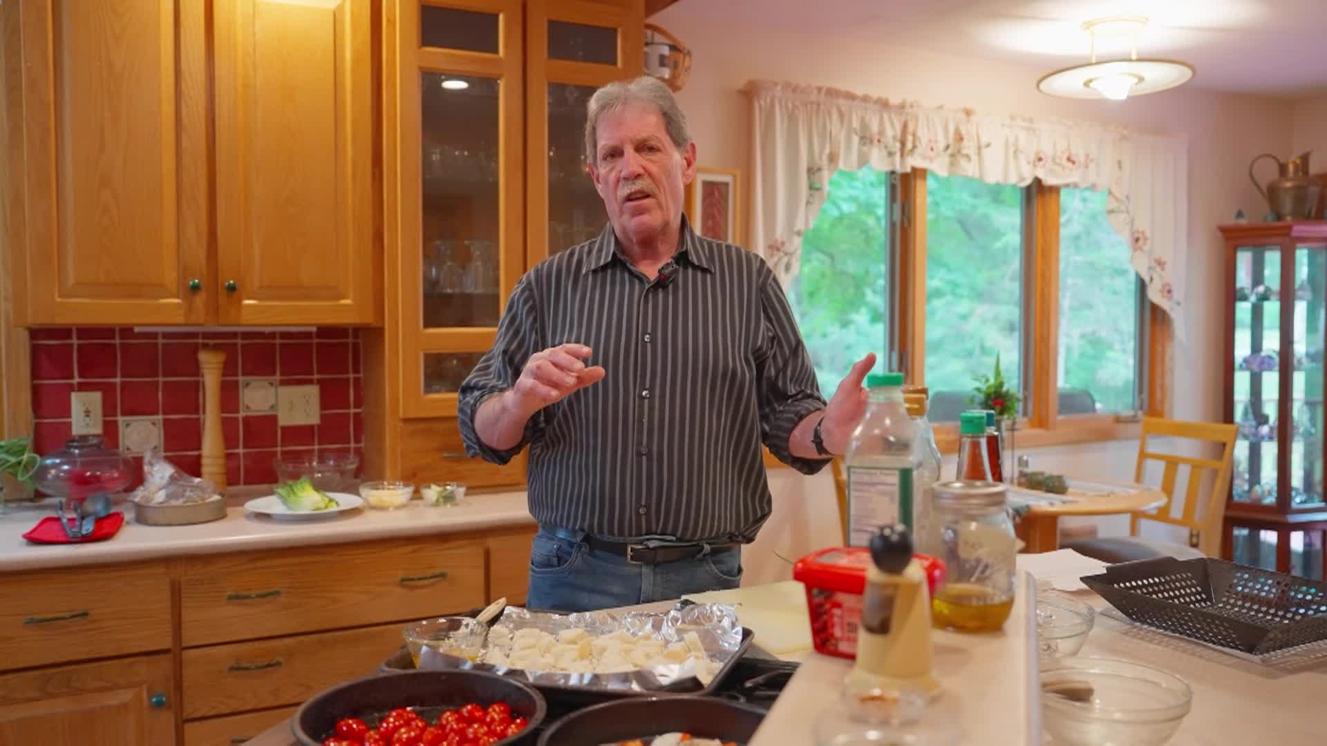 Thumbnail image for All About the Flavors with Bob Hamel: Asian Steak Salad