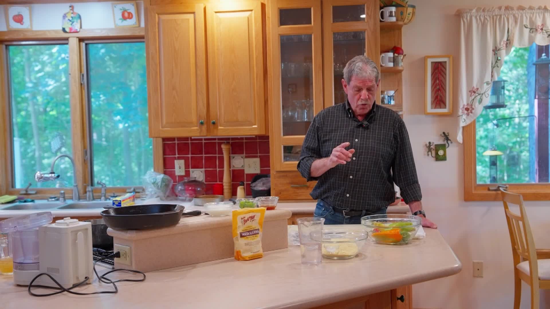 Thumbnail image for All About the Flavors with Bob Hamel: Say Hey! Santa Fe Chillies